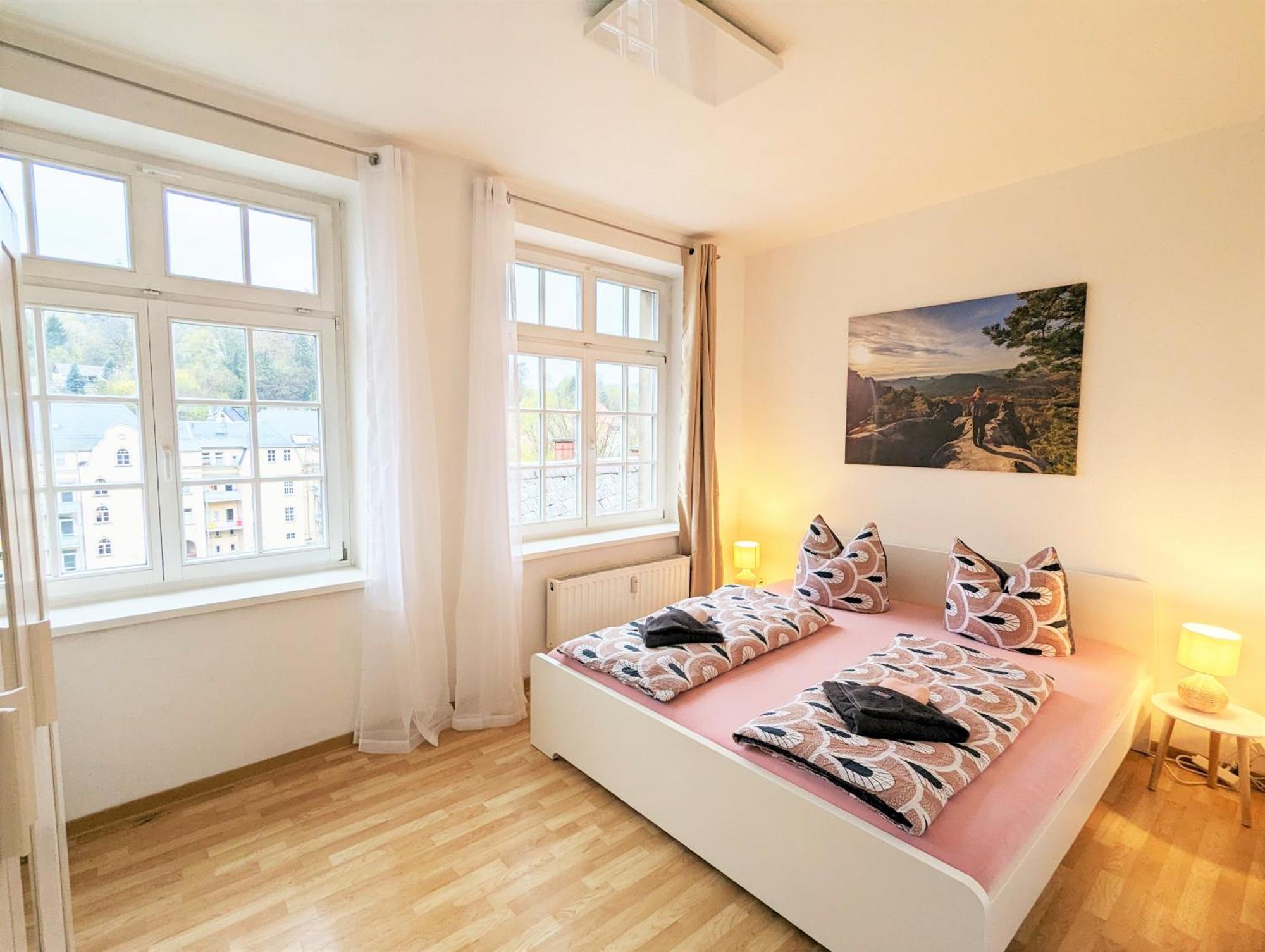 Hw3 - Urlaubsmagie - Helle, Grosse Wohnung Mit Pool Sebnitz Buitenkant foto